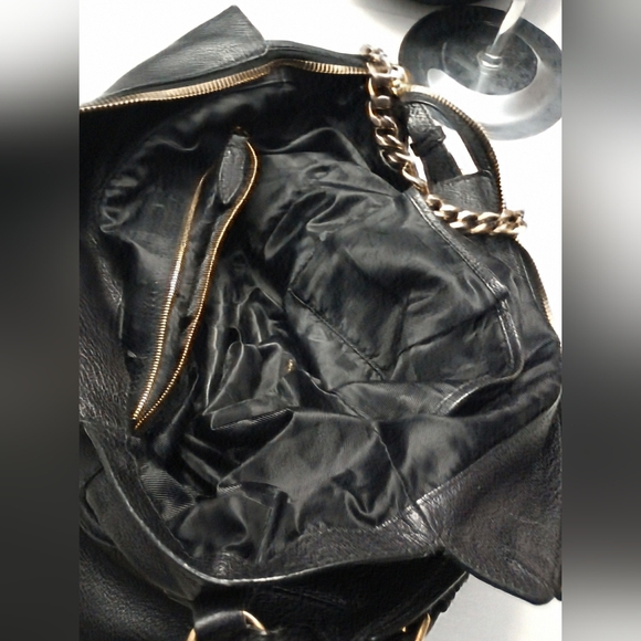 Burberry bags - Picture 13 of 15